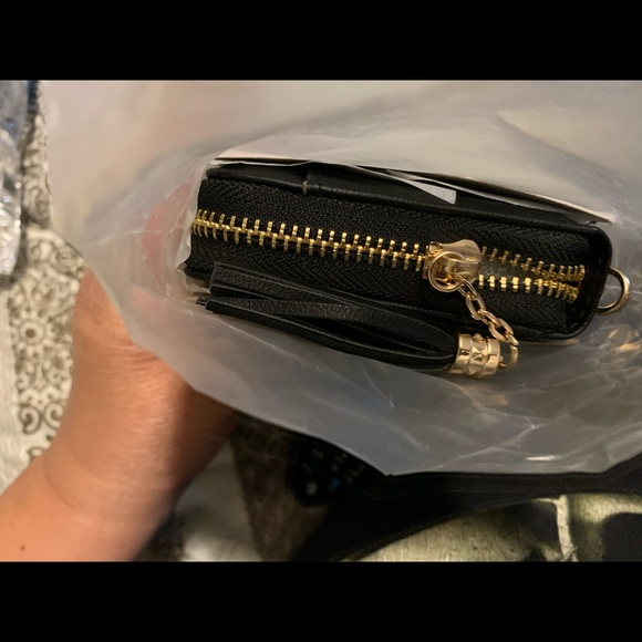 Black Cyano Leather Wallet - Picture 5 of 8